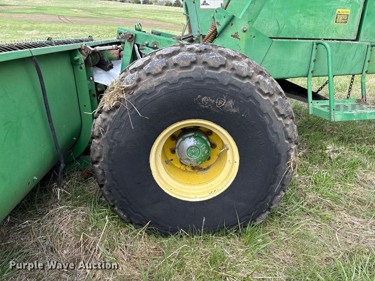 image for item FB3430 John Deere 3430 swather / windrower
