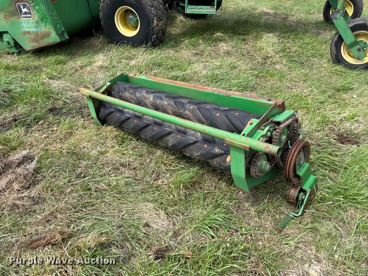 image for item FB3430 John Deere 3430 swather / windrower