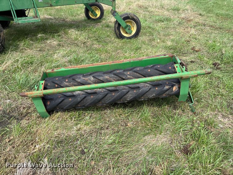 image for item FB3430 John Deere 3430 swather / windrower