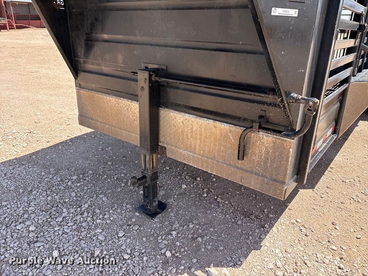 image for item FC2235 2021 Grupo Remolques Del Norte STH6824W14LNR livestock trailer