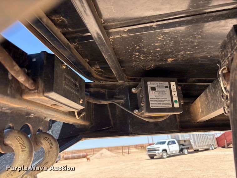 image for item FC2235 2021 Grupo Remolques Del Norte STH6824W14LNR livestock trailer