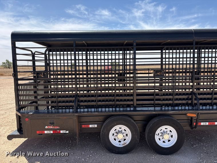image for item FC2235 2021 Grupo Remolques Del Norte STH6824W14LNR livestock trailer