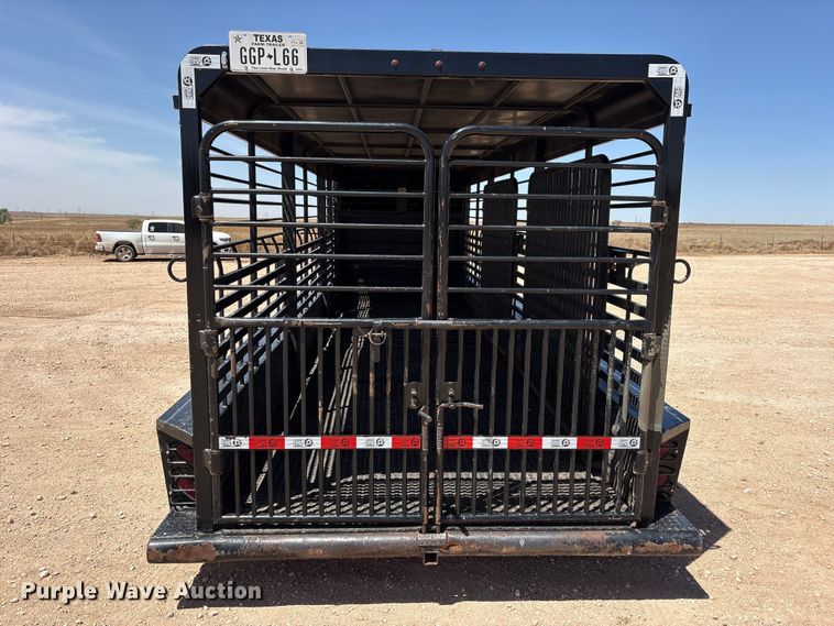 image for item FC2235 2021 Grupo Remolques Del Norte STH6824W14LNR livestock trailer