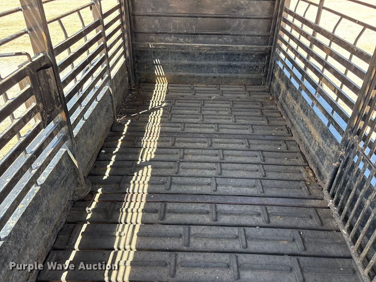 image for item FC2235 2021 Grupo Remolques Del Norte STH6824W14LNR livestock trailer