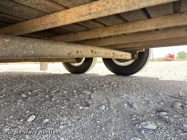 image for item FC2235 2021 Grupo Remolques Del Norte STH6824W14LNR livestock trailer