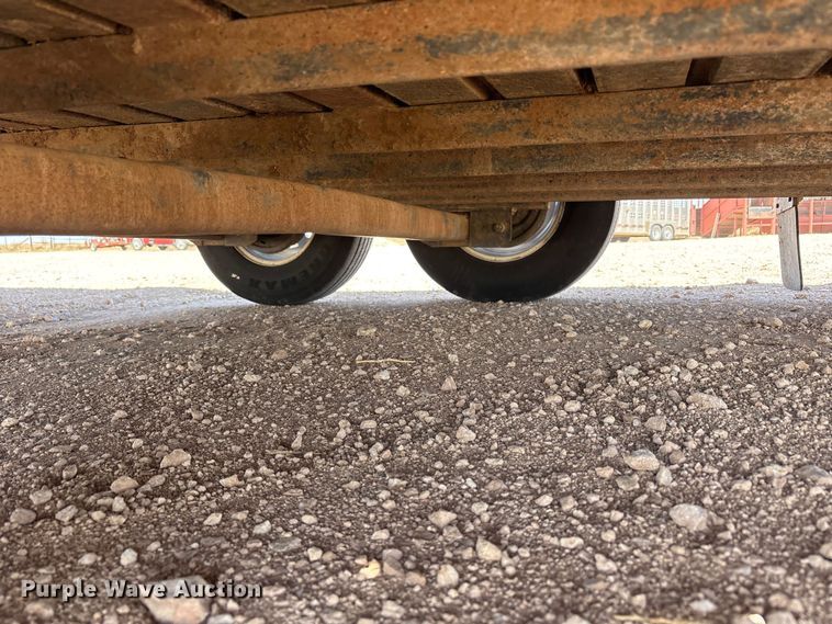 image for item FC2235 2021 Grupo Remolques Del Norte STH6824W14LNR livestock trailer