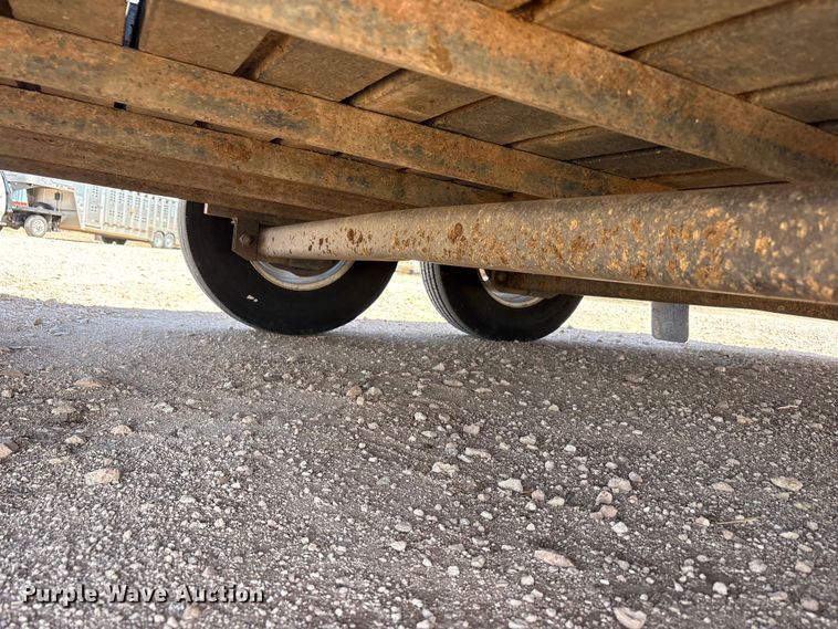 image for item FC2235 2021 Grupo Remolques Del Norte STH6824W14LNR livestock trailer