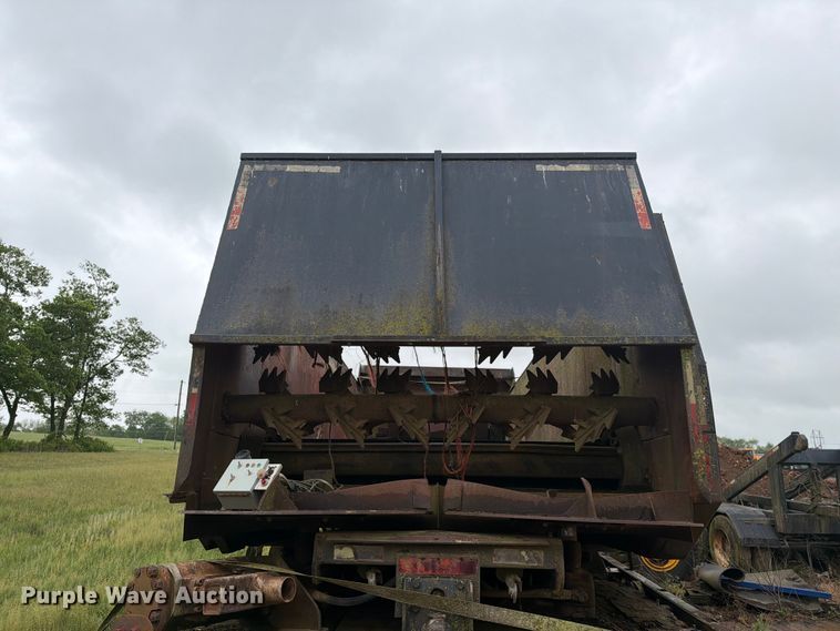 image for item FC3066 1994 Bocats Inc CMW 20HT manure spreader