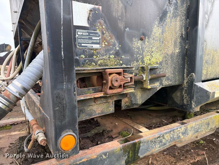 image for item FC3066 1994 Bocats Inc CMW 20HT manure spreader