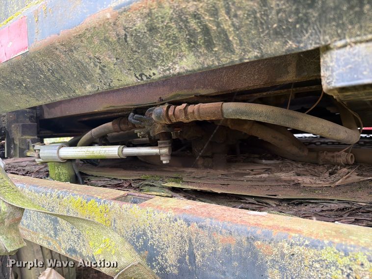 image for item FC3066 1994 Bocats Inc CMW 20HT manure spreader