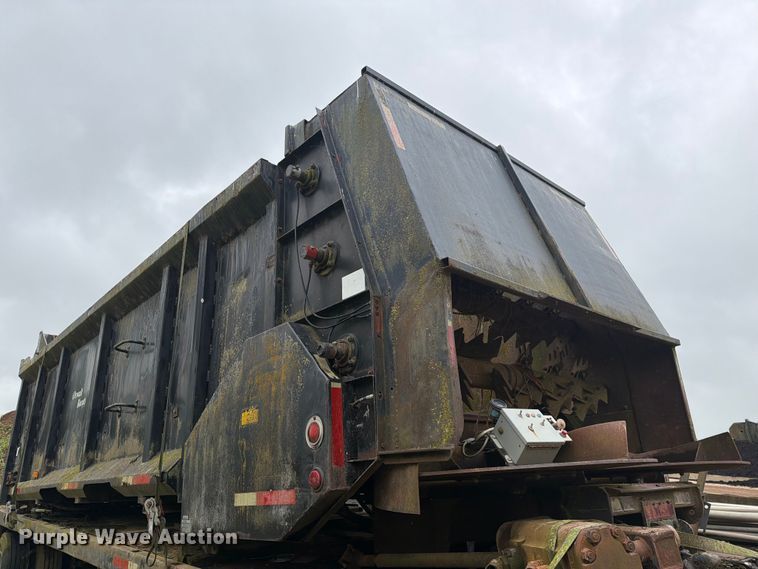 image for item FC3066 1994 Bocats Inc CMW 20HT manure spreader