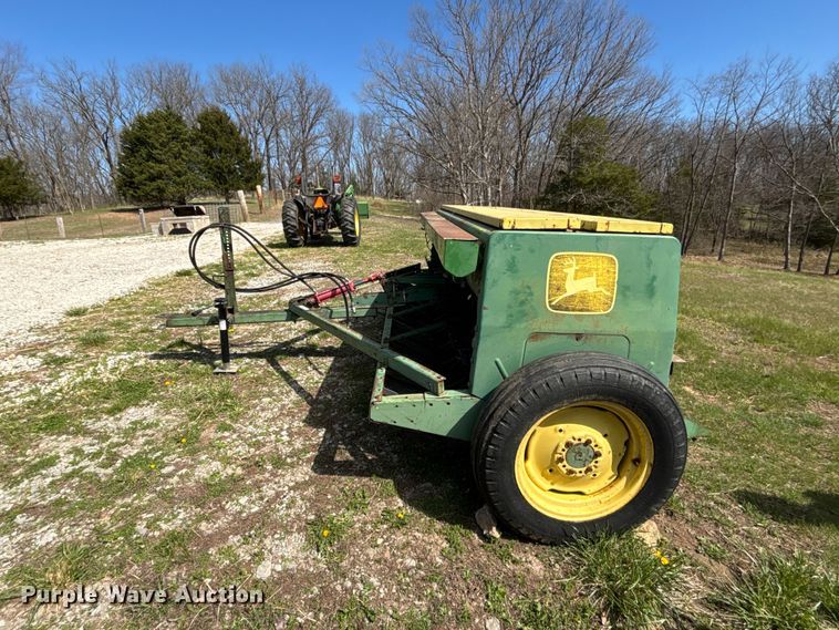 image for item FC4544 John Deere 8300 grain drill