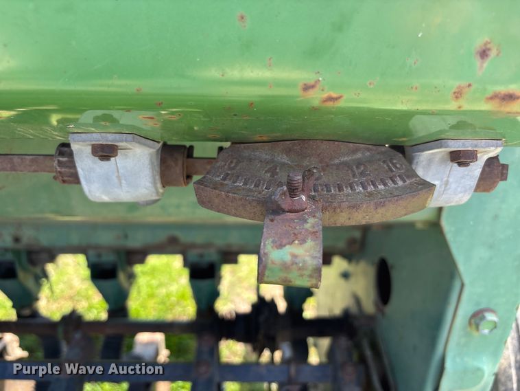 image for item FC4544 John Deere 8300 grain drill