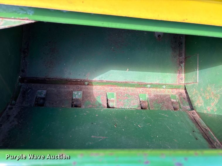 image for item FC4544 John Deere 8300 grain drill