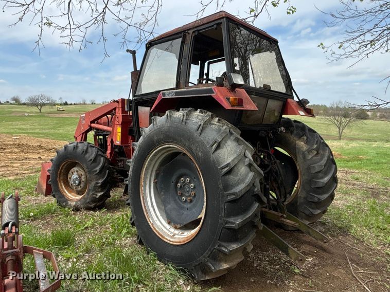 image for item FC4576 Case 1594 tractor