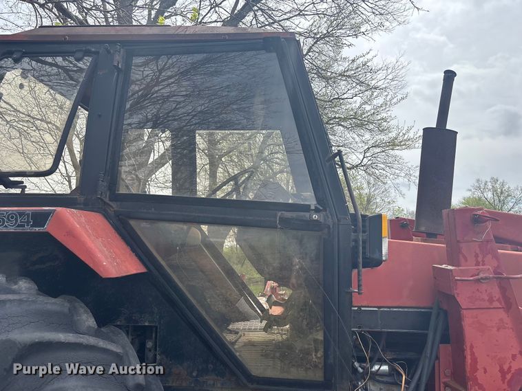 image for item FC4576 Case 1594 tractor