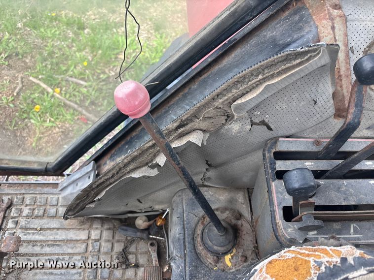 image for item FC4576 Case 1594 tractor