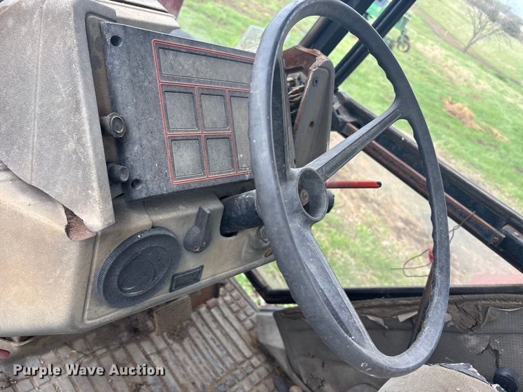 image for item FC4576 Case 1594 tractor