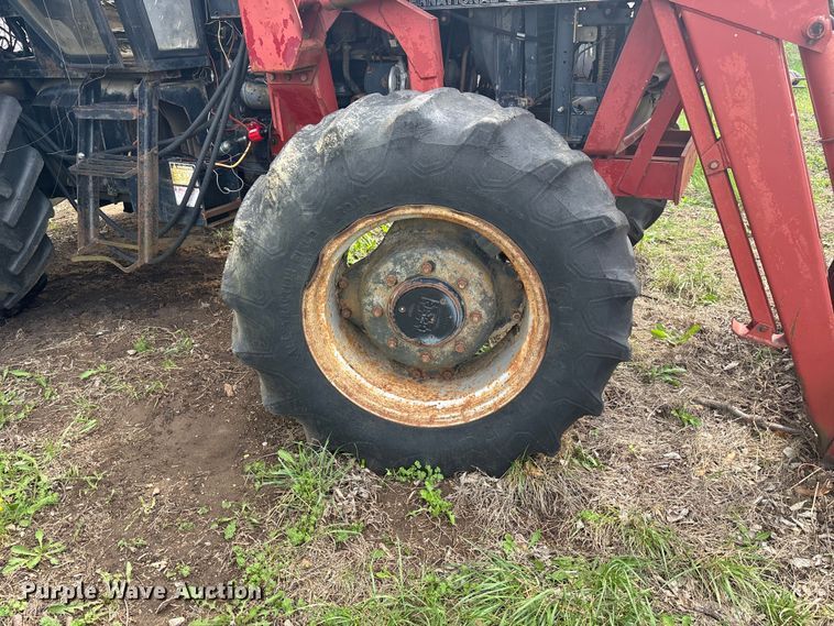 image for item FC4576 Case 1594 tractor