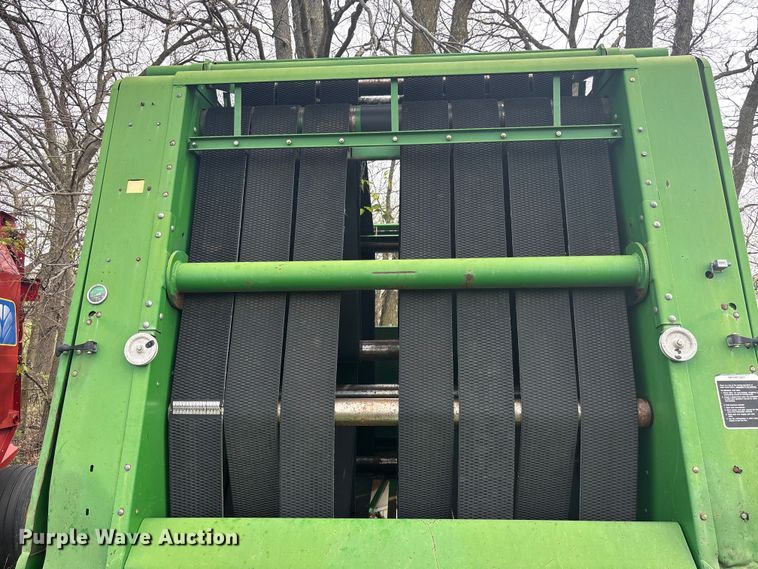 image for item FC4577 John Deere 535 round baler