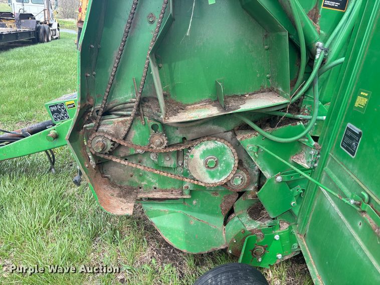 image for item FC4577 John Deere 535 round baler