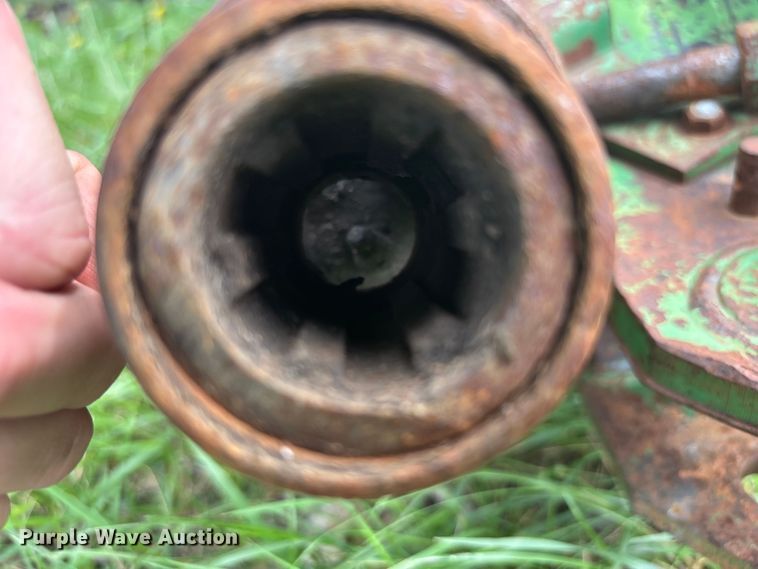 image for item FC4577 John Deere 535 round baler