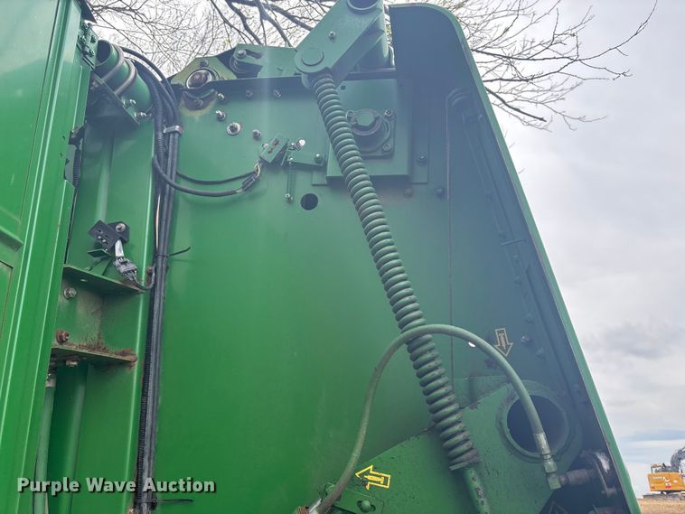 image for item FC4577 John Deere 535 round baler