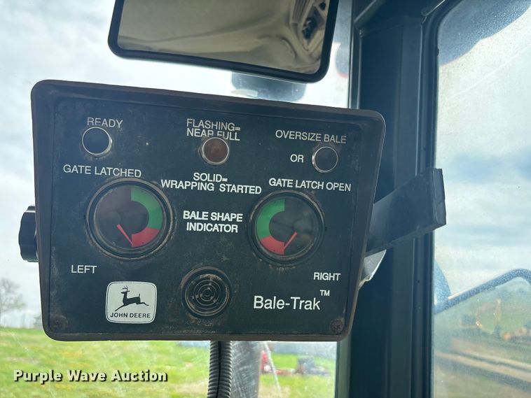 image for item FC4577 John Deere 535 round baler
