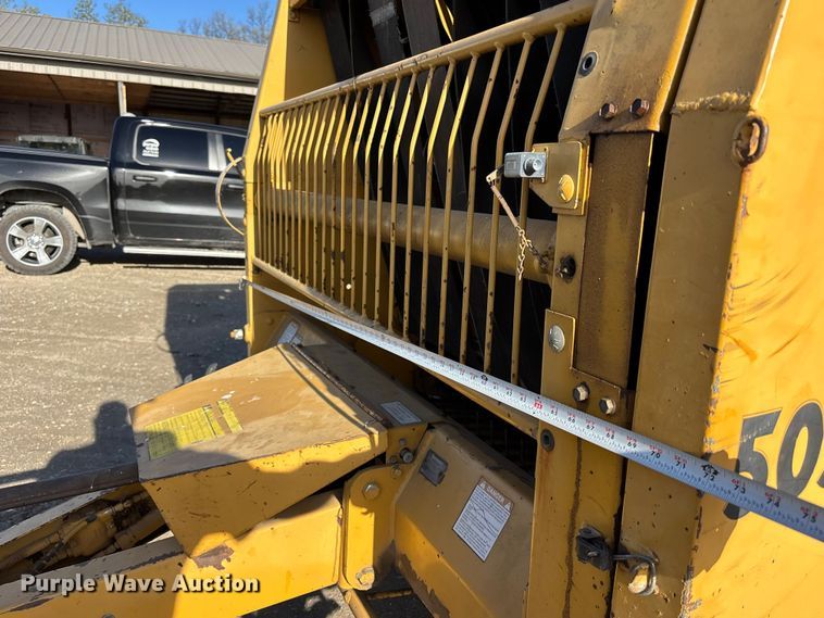 image for item FC4627 2018 Vermeer  505I round baler