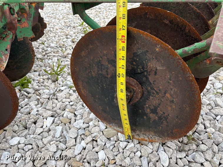 image for item FC5632 Deutz tractor