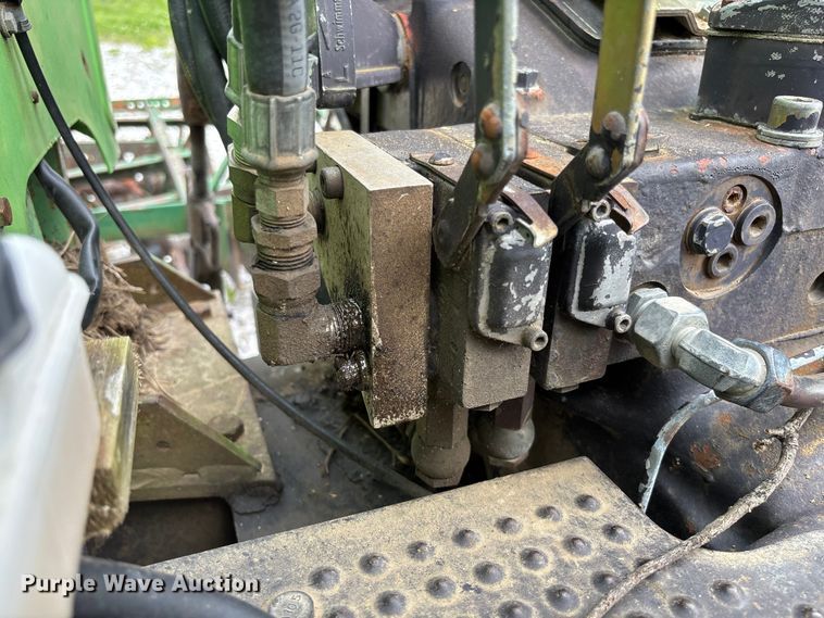 image for item FC5632 Deutz tractor