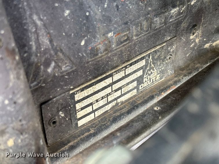 image for item FC5632 Deutz tractor