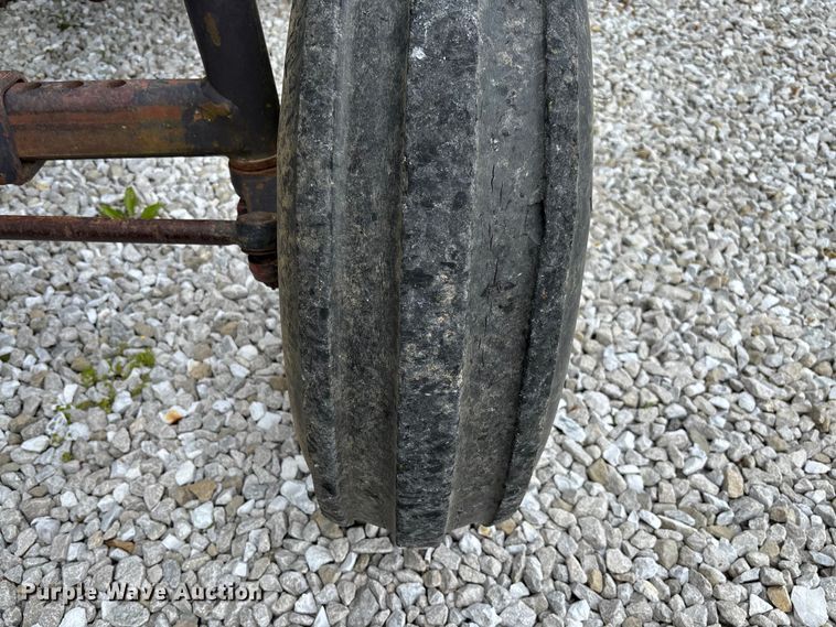 image for item FC5632 Deutz tractor