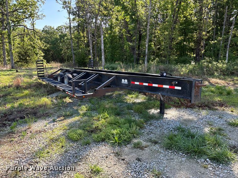 image for item FG0340 2005 Behnke Enterprises Inc. sprayer trailer