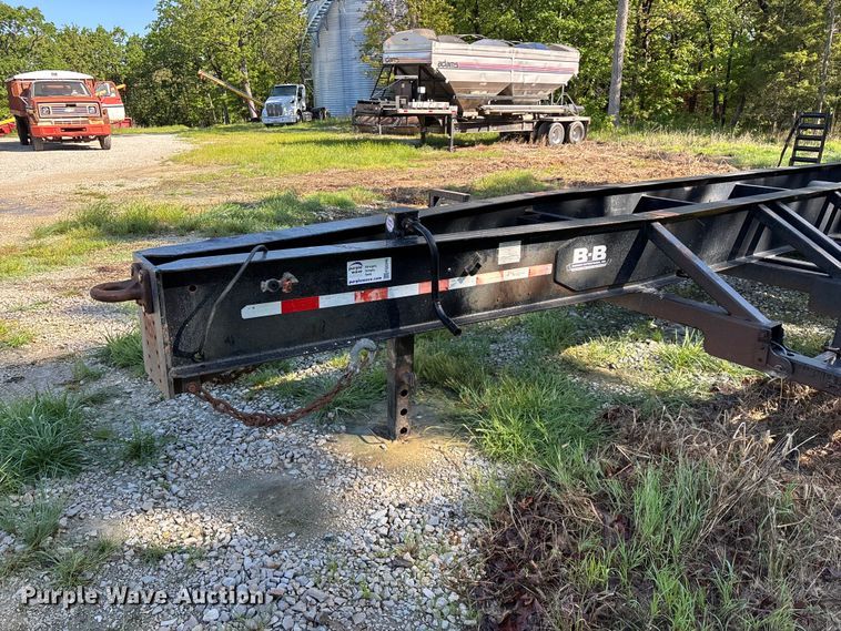 image for item FG0340 2005 Behnke Enterprises Inc. sprayer trailer