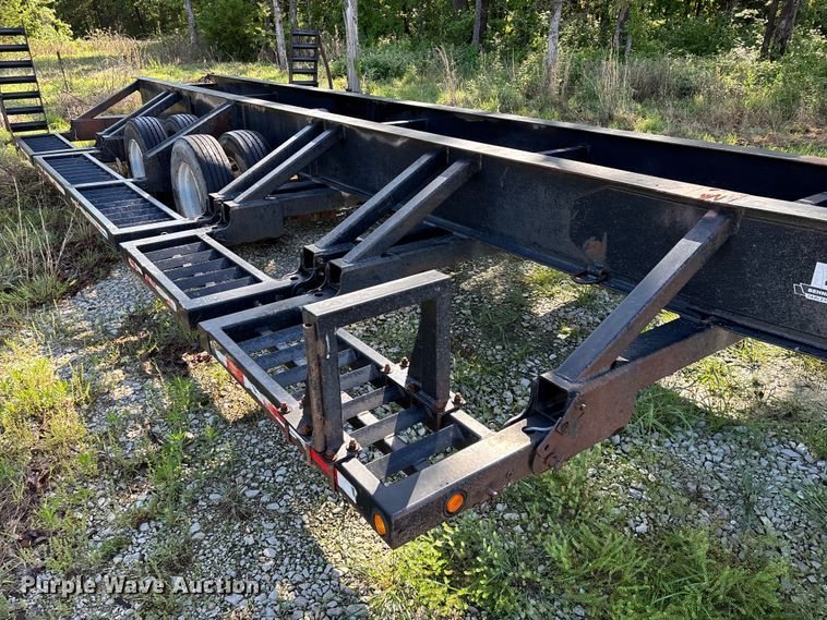 image for item FG0340 2005 Behnke Enterprises Inc. sprayer trailer