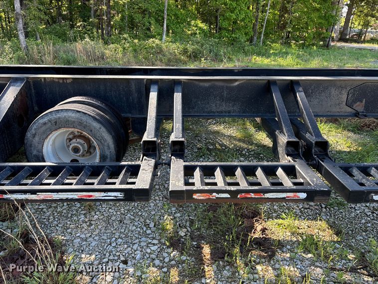 image for item FG0340 2005 Behnke Enterprises Inc. sprayer trailer
