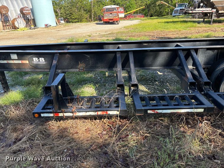 image for item FG0340 2005 Behnke Enterprises Inc. sprayer trailer