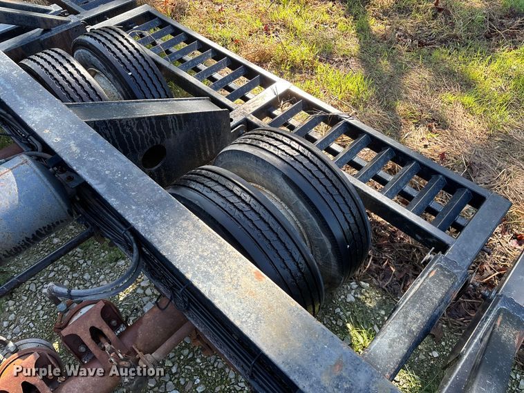image for item FG0340 2005 Behnke Enterprises Inc. sprayer trailer
