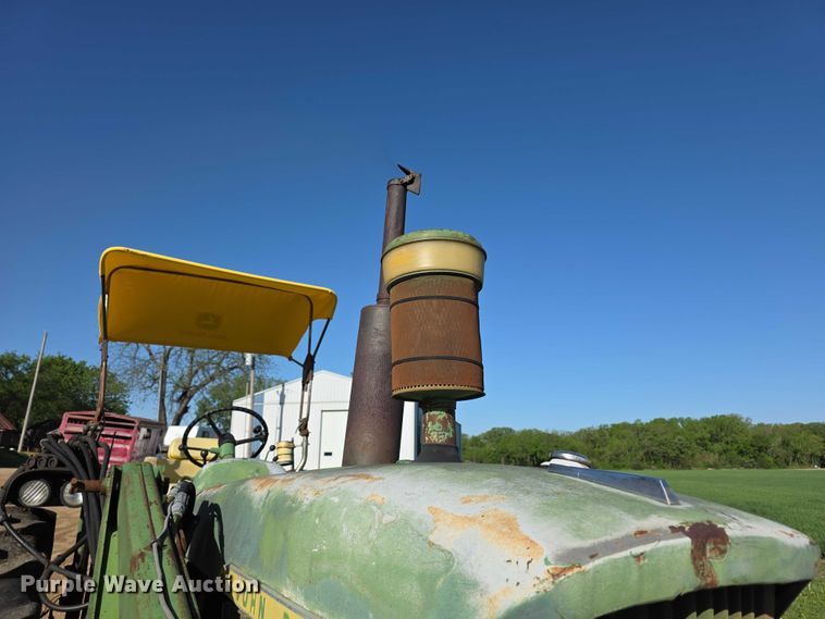 image for item FI0945 1966 John deere 4020 tractor