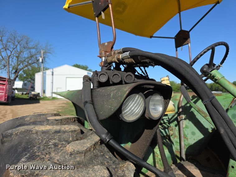 image for item FI0945 1966 John deere 4020 tractor