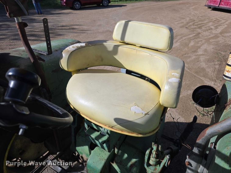 image for item FI0945 1966 John deere 4020 tractor