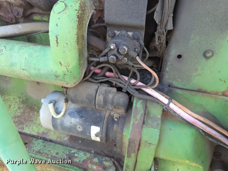 image for item FI0945 1966 John deere 4020 tractor