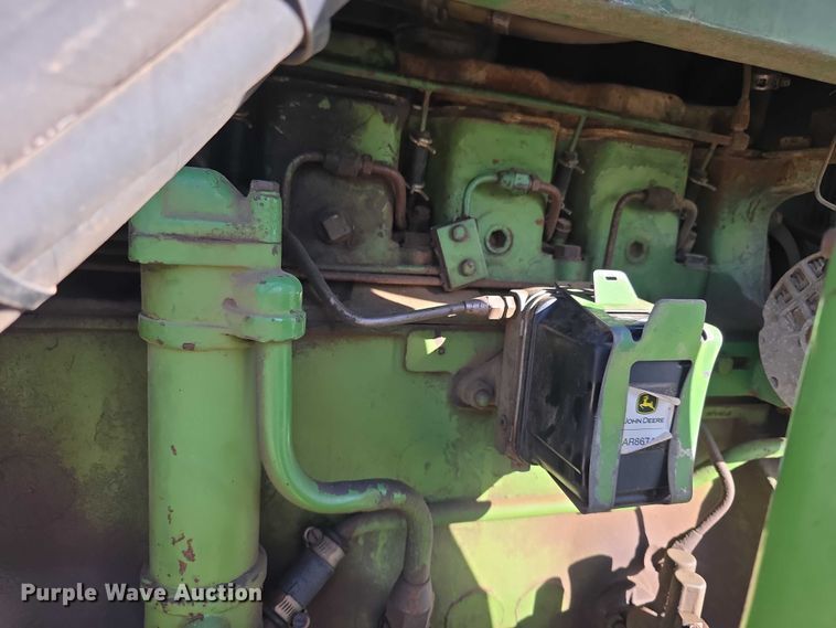 image for item FI0945 1966 John deere 4020 tractor