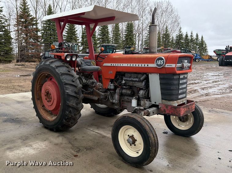 image for item FK0109 1969 Massey Ferguson 165 tractor