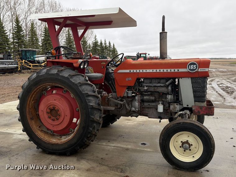 image for item FK0109 1969 Massey Ferguson 165 tractor