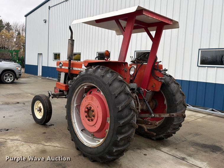 image for item FK0109 1969 Massey Ferguson 165 tractor