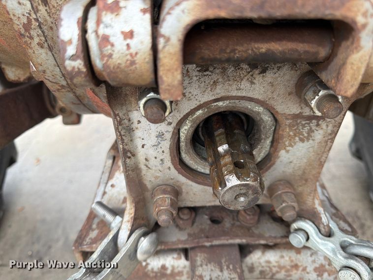 image for item FK0109 1969 Massey Ferguson 165 tractor
