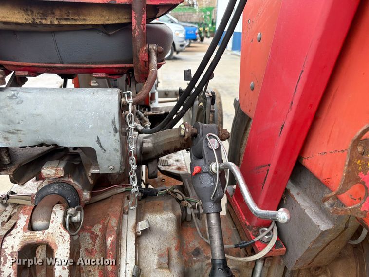 image for item FK0109 1969 Massey Ferguson 165 tractor