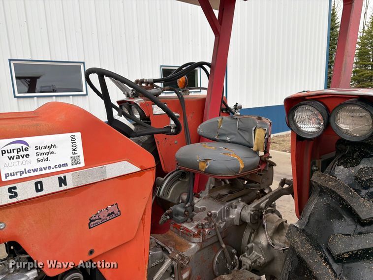 image for item FK0109 1969 Massey Ferguson 165 tractor